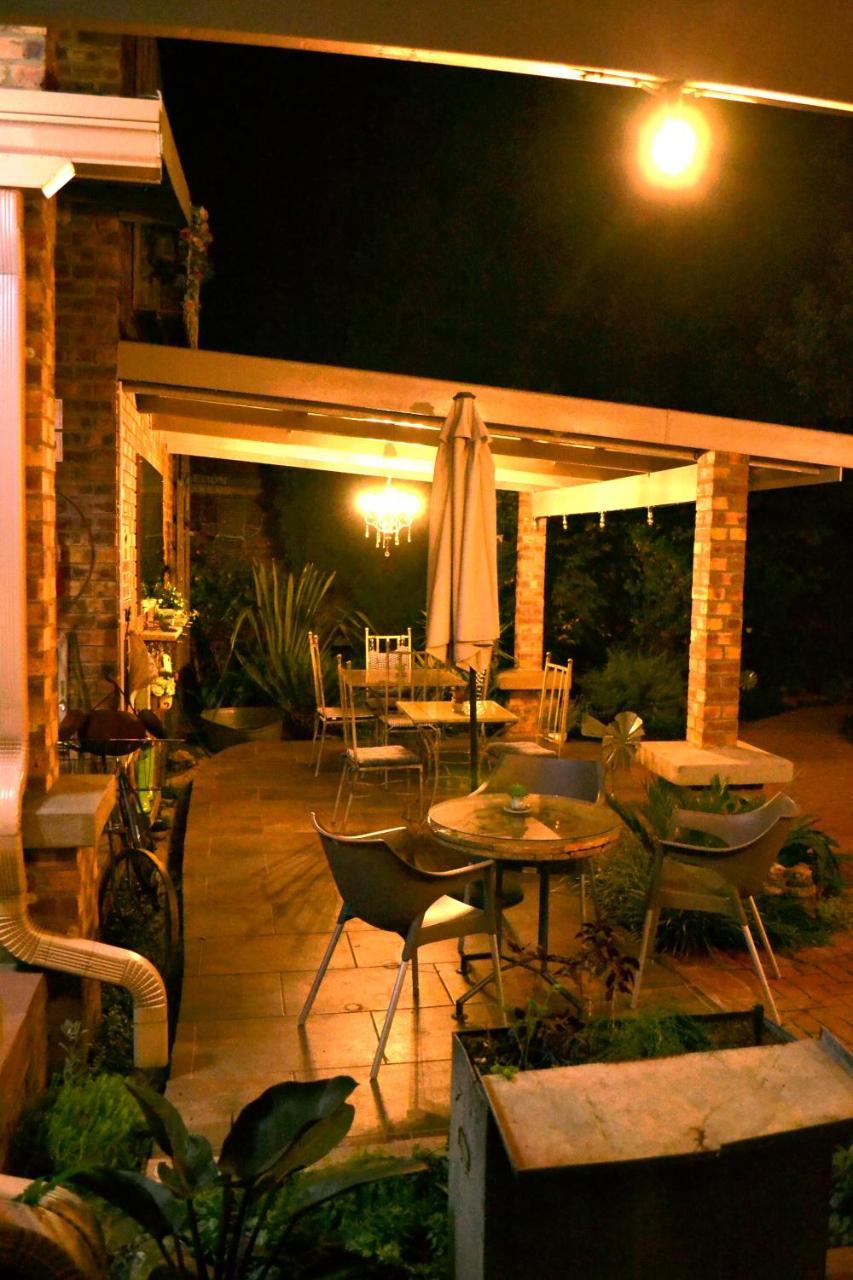 Pumpkin Tree Guesthouse 미델뷔르흐 외부 사진